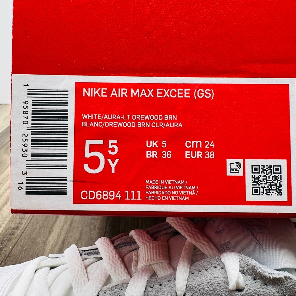 Nike Air Max Excee - Picture 6 of 6
